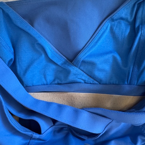 Lululemon Chaturanga Bra Tank Top Size 10 Blue - Picture 13 of 14